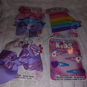 4pack of hair accessories